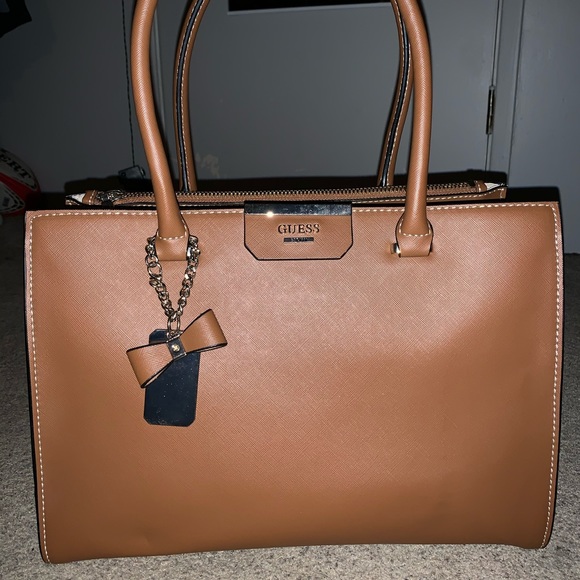Brown Guess purse - Picture 1 of 3